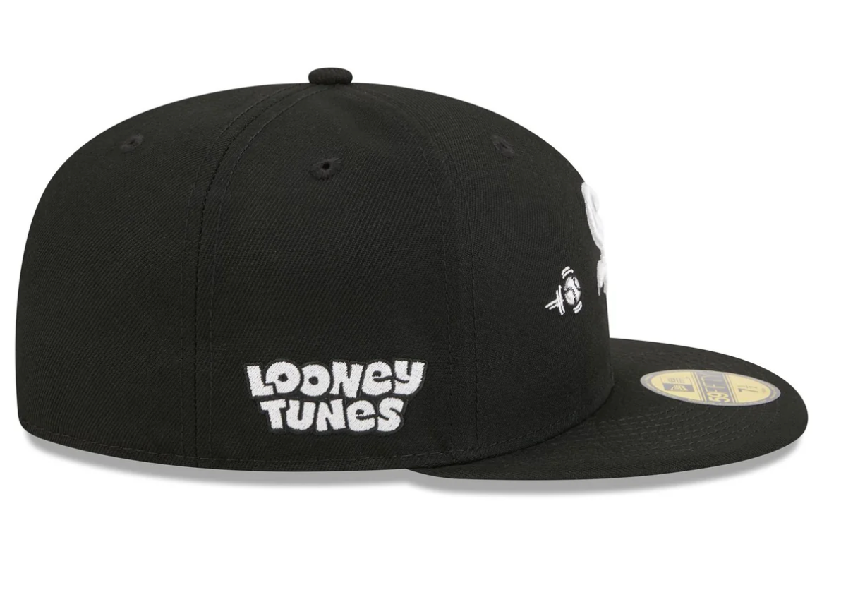 Bugs Bunny Swing Chicago White Socks 9FIFTY Snapback Hats